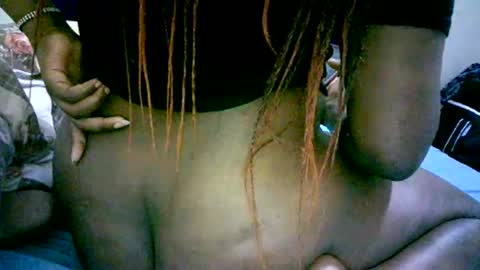 VAL online show from November 7, 2025, 10:04 am