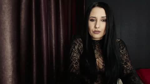 Miss online show from December 8, 2024, 8:58 pm