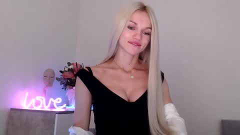 EMMA online show from December 3, 2024, 9:12 pm