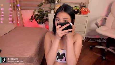 Julieta Arboleda   but i like call me esme online show from October 17, 2025, 9:50 pm