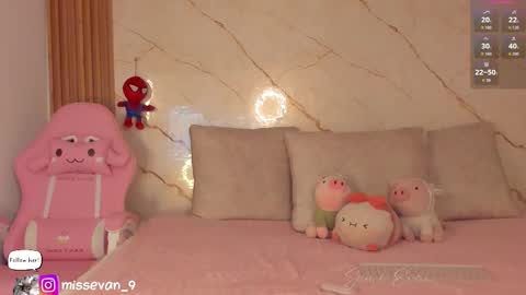 Sami Evan online show from November 7, 2025, 1:11 pm