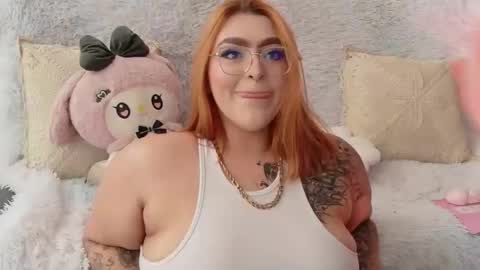 Snapshot of missevans_ chatting on May 19, 2026, 4:46 pm missevans_ online show from May 19, 2026, 4:46 pm
