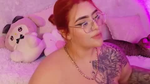 Snapshot of missevans_ chatting on May 28, 2026, 6:32 am missevans_ online show from May 28, 2026, 6:32 am