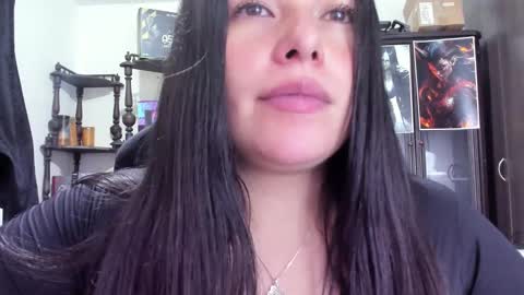 Snapshot of missexy303av chatting on March 2, 2025, 9:53 am missexy303av online show from March 2, 2025, 9:53 am