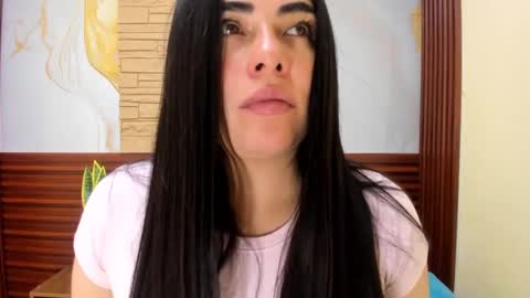 Snapshot of missexy303av chatting on October 18, 2025, 1:23 pm missexy303av online show from October 18, 2025, 1:23 pm