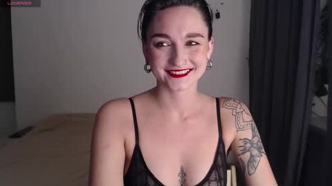 missfiti online show from November 15, 2025, 7:10 pm