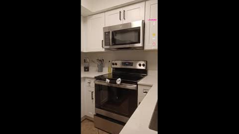 misshannaho online show from October 5, 2025, 6:17 pm