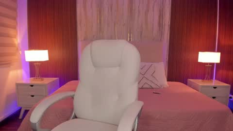 Bella Castillo online show from January 23, 2025, 11:48 am