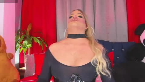 Snapshot of misskassandraa_ chatting on April 26, 2026, 1:03 am kassandra lazcano online show from April 26, 2026, 1:03 am