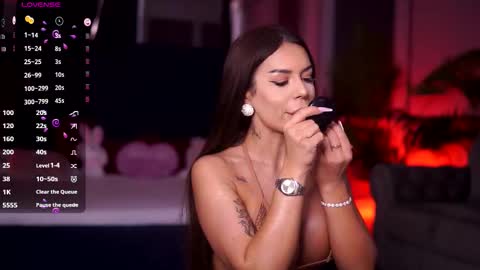 Snapshot of misskiarra chatting on October 9, 2025, 6:33 am misskiarra online show from October 9, 2025, 6:33 am