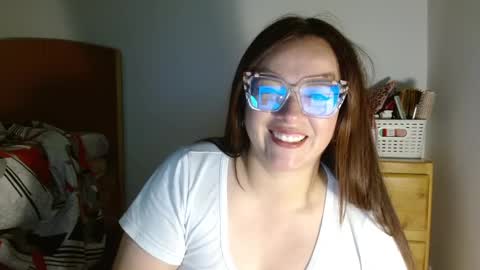 eva   online show from December 29, 2024, 2:17 am