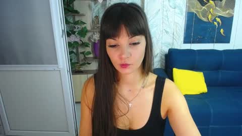 MissLaura online show from September 30, 2025, 6:51 am