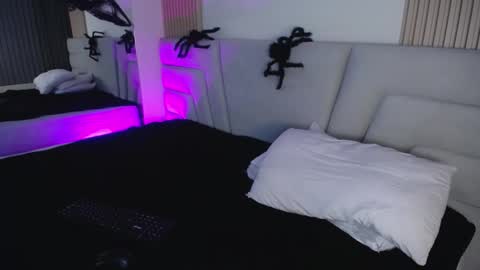 Snapshot of missloise chatting on November 3, 2025, 4:25 am Miss Loise online show from November 3, 2025, 4:25 am