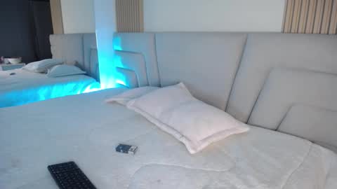 Miss Loise online show from March 28, 2026, 3:50 am