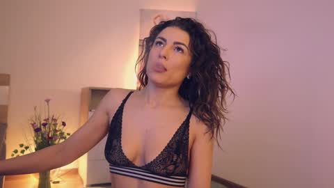 Lullu online show from January 31, 2025, 4:47 am