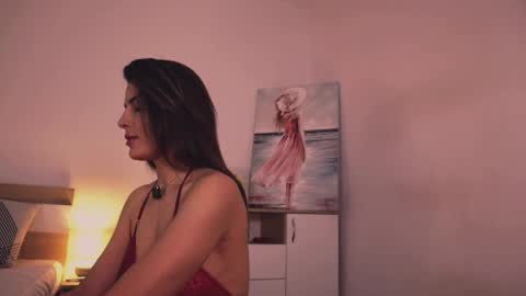 Lullu online show from November 1, 2025, 2:52 pm