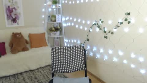 Li  online show from December 7, 2024, 4:03 pm