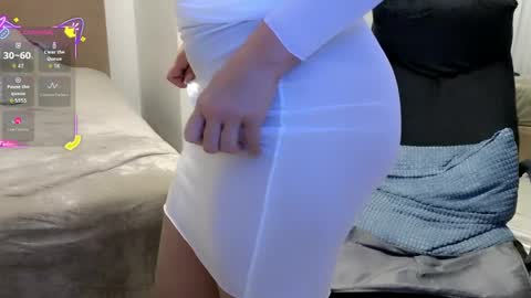 Snapshot of missmiamor chatting on May 21, 2026, 5:53 pm Mia online show from May 21, 2026, 5:53 pm