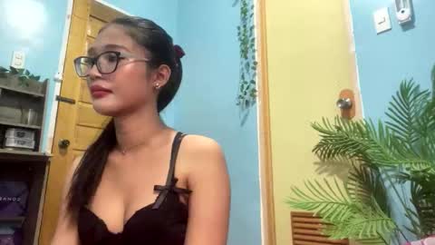 missminervaa online show from January 10, 2026, 6:26 am