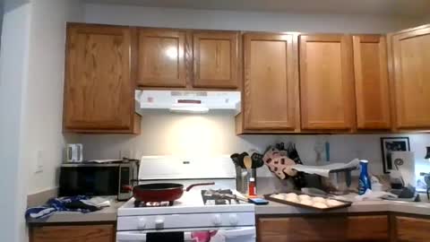 MissMona online show from March 21, 2026, 9:29 pm