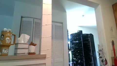 Snapshot of missmonatoyou chatting on May 10, 2026, 5:18 pm MissMona online show from May 10, 2026, 5:18 pm