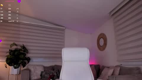 Carla  online show from February 10, 2026, 11:20 pm