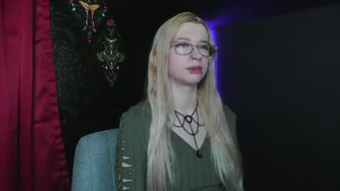 Mistress Nikki Vill online show from February 11, 2025, 8:20 pm