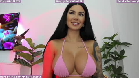 Renata online show from December 28, 2024, 5:03 pm