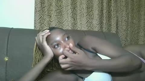 pretty gal online show from March 21, 2026, 2:16 am