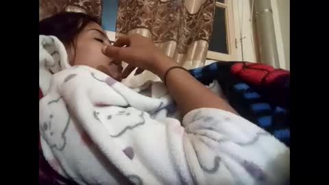 call me your slut online show from December 21, 2025, 9:27 am