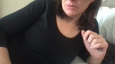 Snapshot of missshutterspeed chatting on February 12, 2026, 4:57 pm Wifey online show from February 12, 2026, 4:57 pm