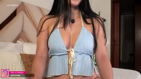 Fernanda Davila online show from May 22, 2026, 11:21 pm
