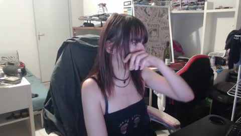 missthon online show from February 8, 2026, 3:37 pm