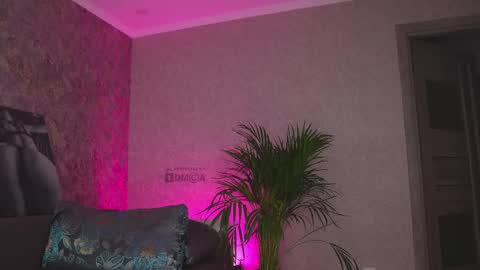 Eva online show from September 14, 2025, 4:11 am