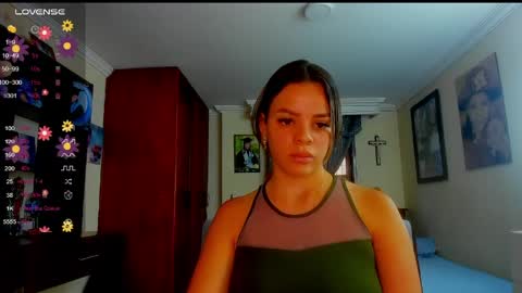 Snapshot of missvalery1 chatting on May 19, 2026, 10:49 pm missvalery1 online show from May 19, 2026, 10:49 pm