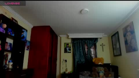 Snapshot of missvalery1 chatting on June 2, 2026, 11:07 pm missvalery1 online show from June 2, 2026, 11:07 pm