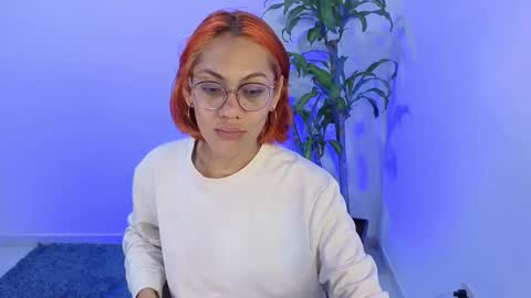 IG MISSVENUSS1 online show from November 1, 2025, 8:49 am