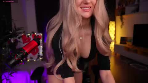 Winey online show from February 23, 2025, 4:46 pm