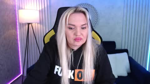 missyymarty online show from April 11, 2026, 7:02 am