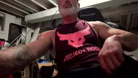 AJ online show from November 19, 2025, 1:16 am