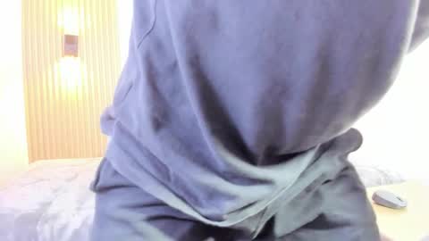 venom online show from December 22, 2025, 7:44 pm