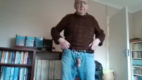 Snapshot of mistersilver66 chatting on January 25, 2025, 12:26 pm mistersilver66 online show from January 25, 2025, 12:26 pm