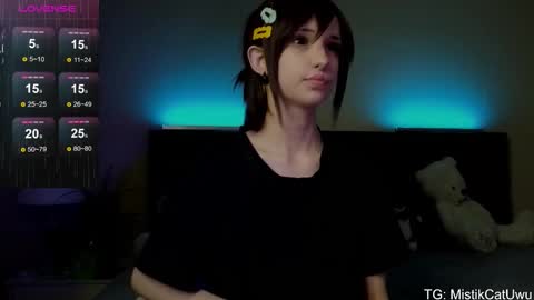 mistikcat online show from February 24, 2026, 5:44 pm