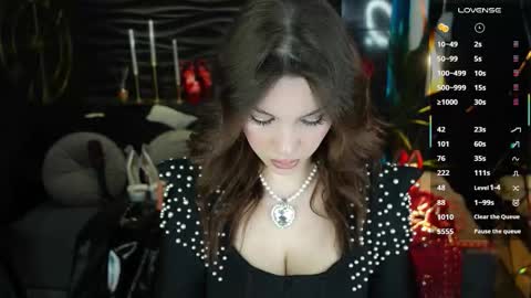 Darsy online show from March 6, 2026, 2:02 pm