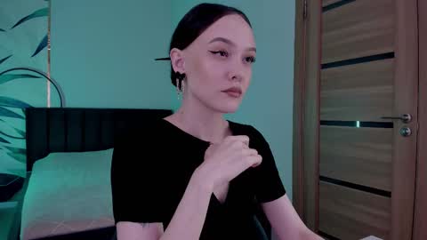 Mistress Mia online show from October 7, 2025, 1:36 am