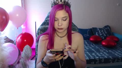 Miss Bailey online show from November 21, 2025, 11:31 am