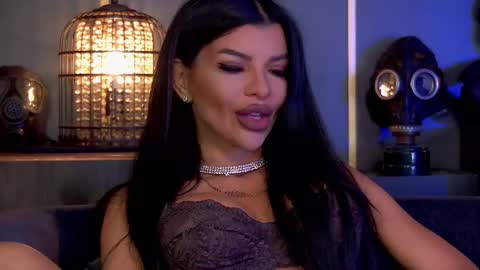 Snapshot of mistresselenia chatting on September 27, 2025, 9:36 am Elenia online show from September 27, 2025, 9:36 am