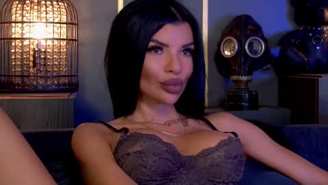 Snapshot of mistresselenia chatting on October 2, 2025, 12:34 pm Elenia online show from October 2, 2025, 12:34 pm