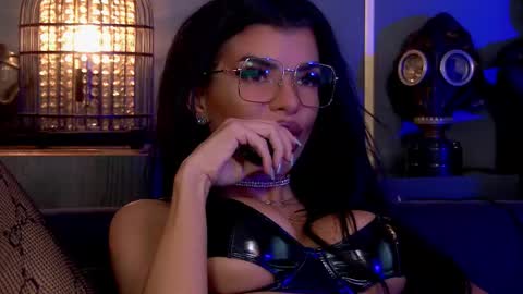 Snapshot of mistresselenia chatting on October 18, 2025, 1:12 pm Elenia online show from October 18, 2025, 1:12 pm