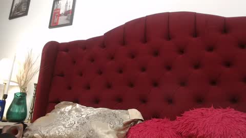 Snapshot of mistressfindom chatting on March 4, 2025, 2:38 am Goddess Katerina online show from March 4, 2025, 2:38 am